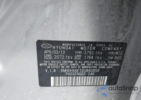 2013 Hyundai Elantra Limited z USA, uszkodzony, nr VIN KMHDH4AE1DU840858